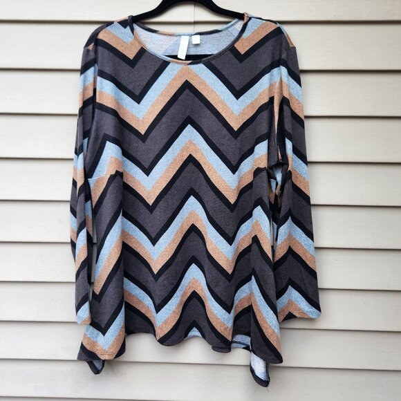Tacera Plus Multicolor Knit Top Chevron Print Sharkbite Hem Blouse - Picture 2 of 10